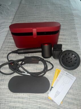 Dyson Hair Dryer Set in Red and Black